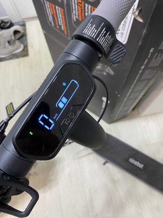 електросамокат Ninebot E2 E