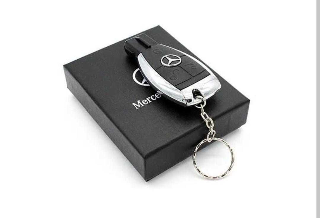 Pen Usb 32Gb Chave Mercedes-Benz