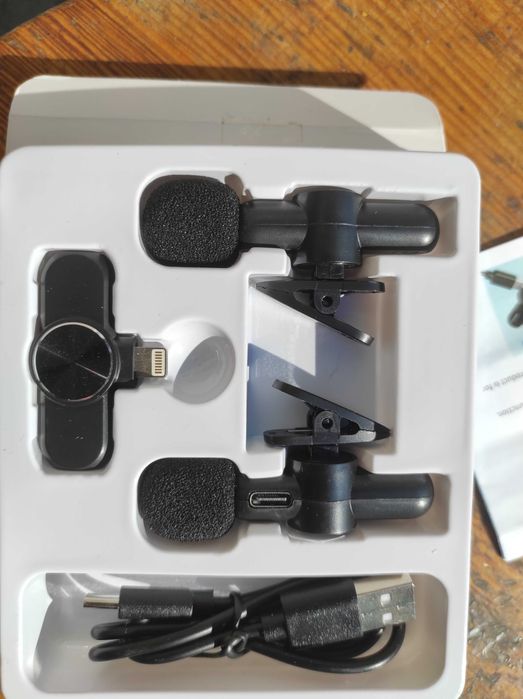 Продам петличні мікрофони до айфона