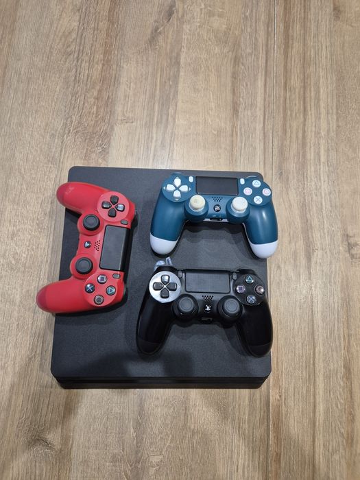 PlayStation 4 Slim