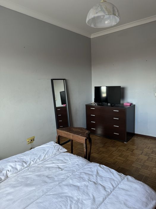 Quarto para arrendar