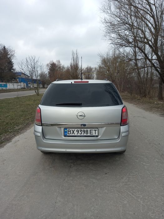 Опель Астра Н 2009
