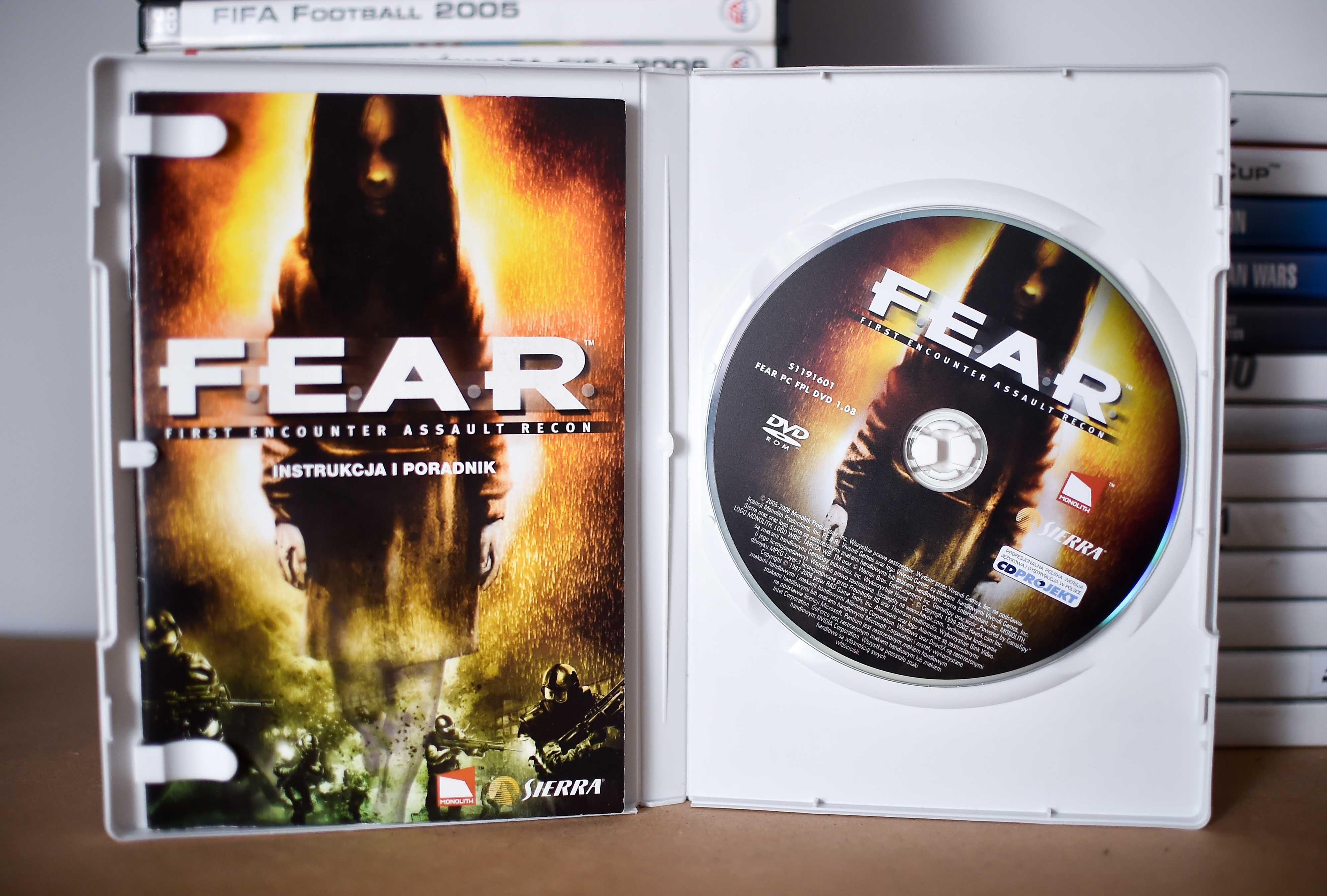 (PC) F.E.A.R . . . ..