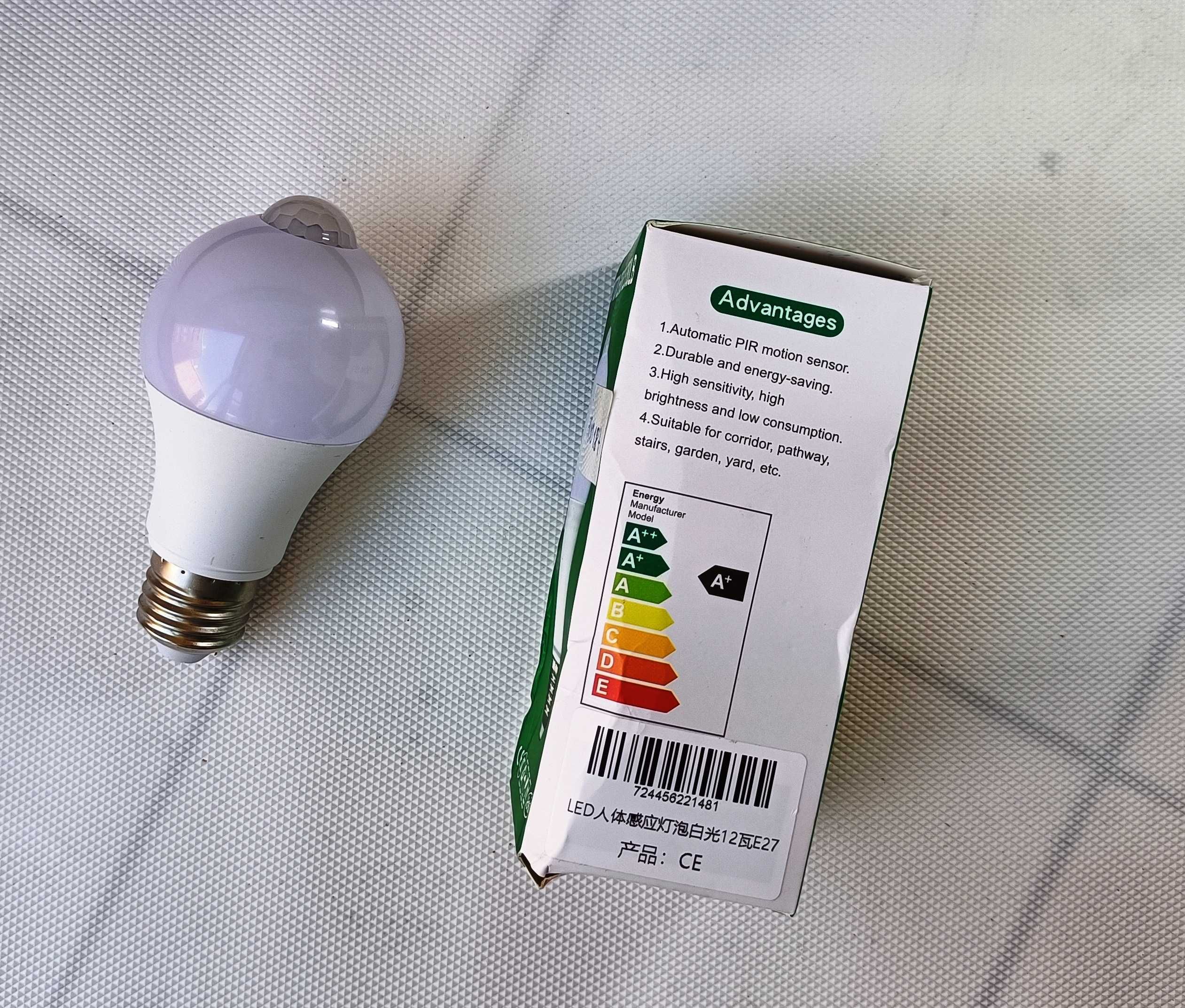 Lâmpada LED com Sensor de movimento 12W