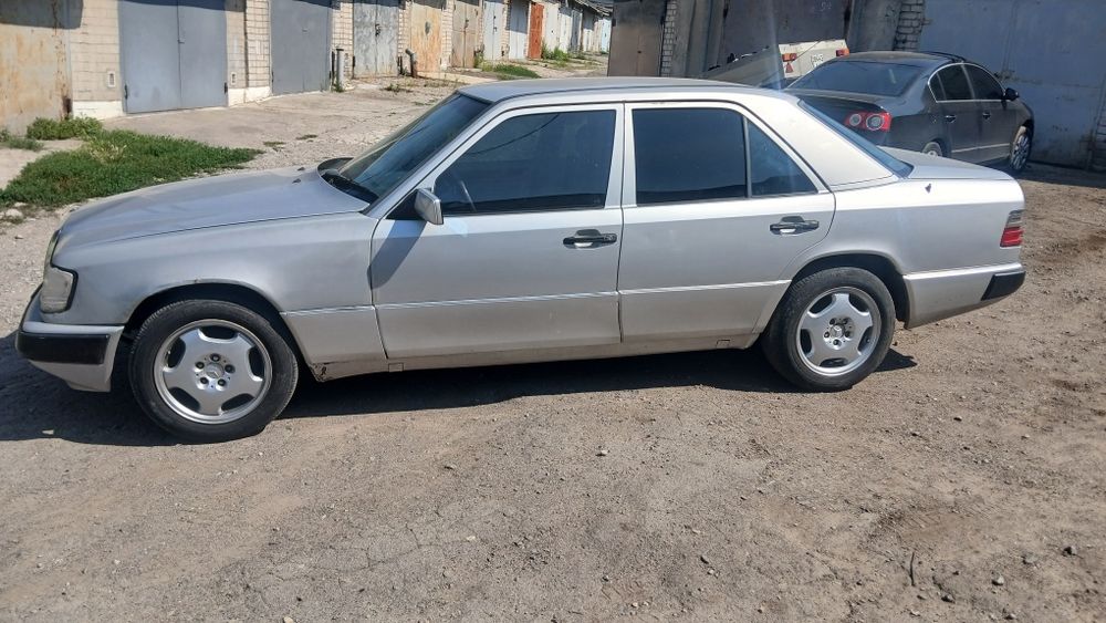 Продам Mersedes w124