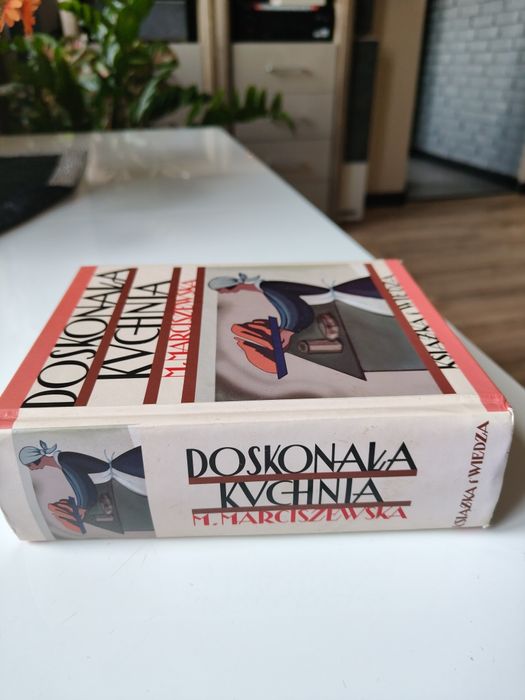 Książka Doskonała kuchnia M. Marciszewska