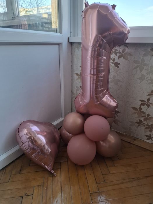 Віддам декор для святкування першого дня народження