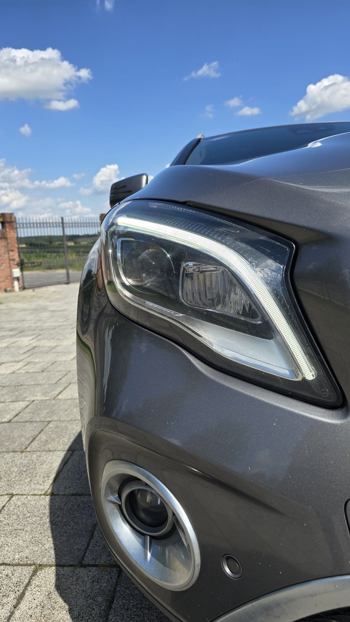 Mercedes-Benz GLA 4matic BOGATA WERSJA NOWE OPONY• 184 KM • 2017
