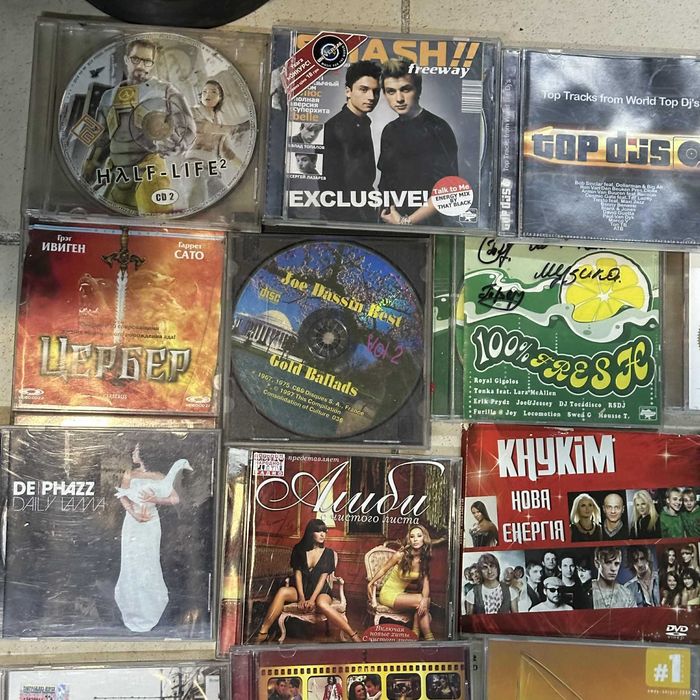 39штук Диски DVD фільми музика ігри Вінтаж