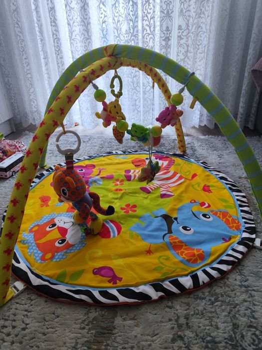 Розвиваючий килимок