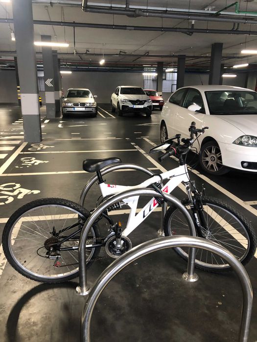 Bicicleta Montain-bike Branca