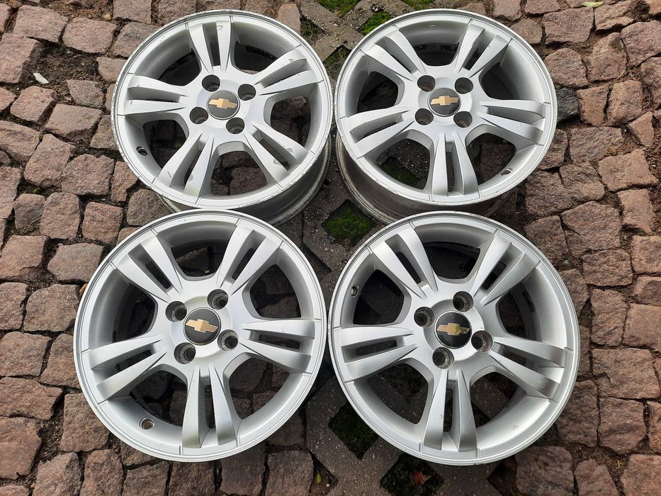 Oryginalne felgi aluminiowe CHEVROLET AVEO 15" 4x100 ET 45
