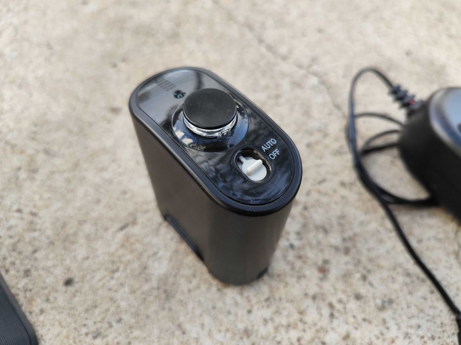 Aspirador Roomba 555 a funcionar, inclui balizador