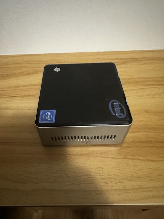 Компьютер Intel Nuc 5 Celeron N3050 8/150 Gb