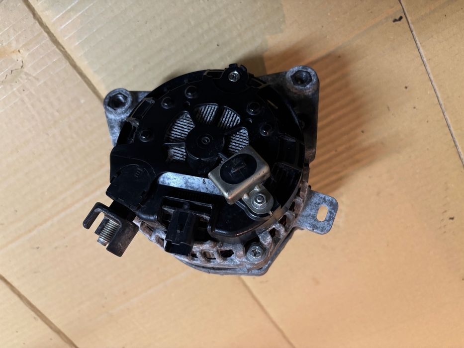 Alternator Peugeot Partner IV Opel Combo E Berlingo III 1.5 hdi
