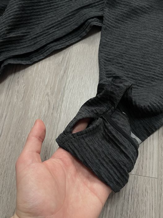 Спортивна кофта Nike