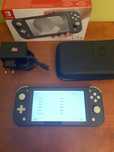 Nintendo Switch Lite + dodatki