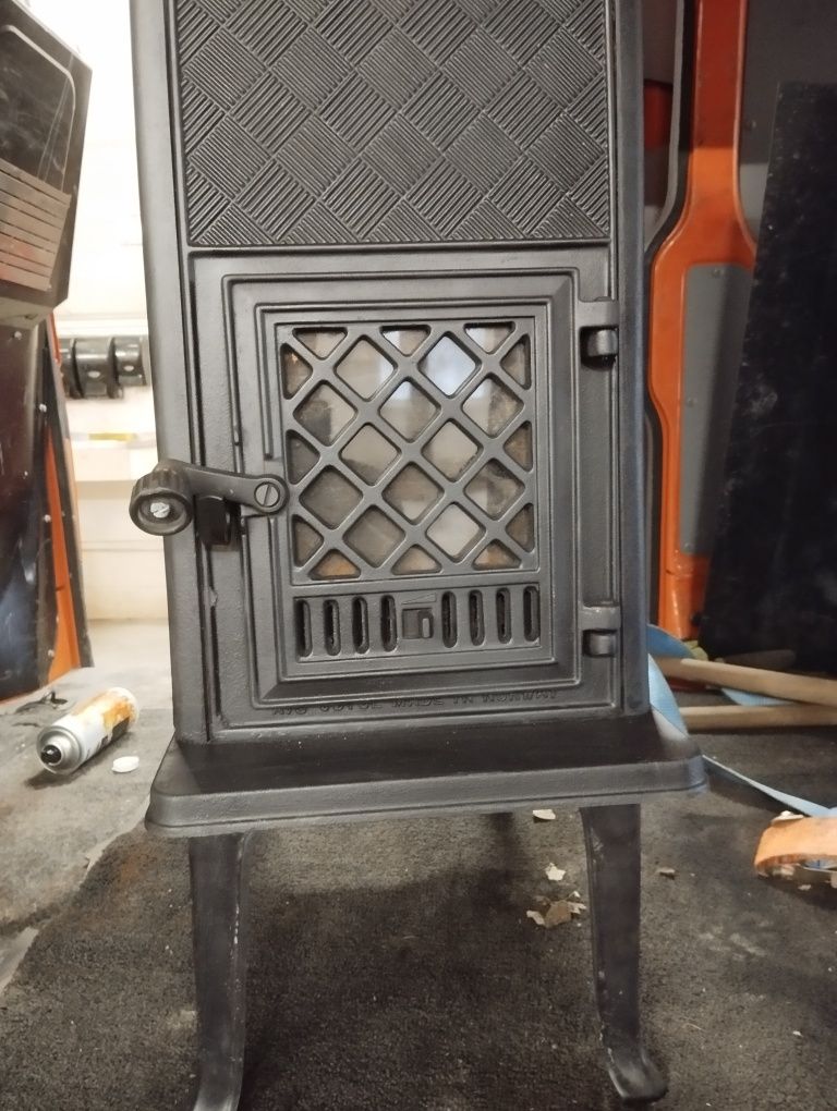 Jotul 606 piecyk żeliwny norweski