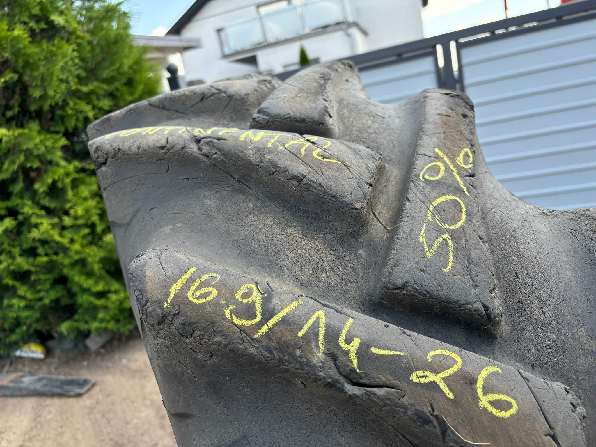 Opona Rolnicza 420/85-26 16.9/14-26 16.9-26 16.9/26 CONTINENTAL CAŁA