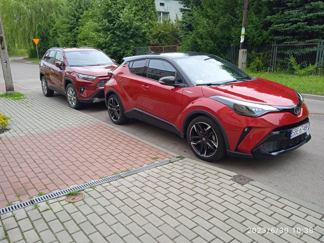 Sprzedam  TOYOTĘ  C -HR   GR    SPORT     HYBRYDA + GAZ