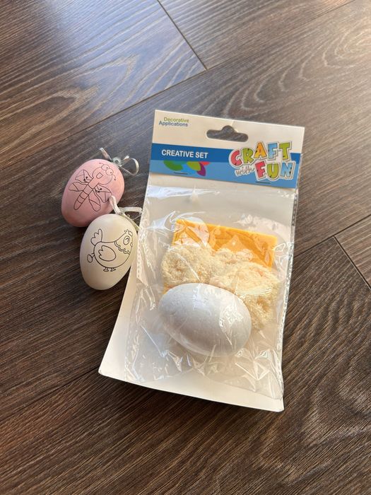 Zestaw kreatywny rękodzieło kurczak z filcu, jajka do malowania