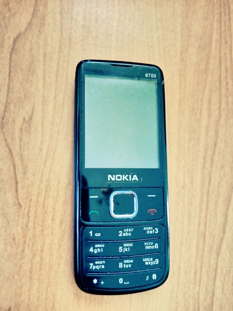 Телефон NOKIA 6700