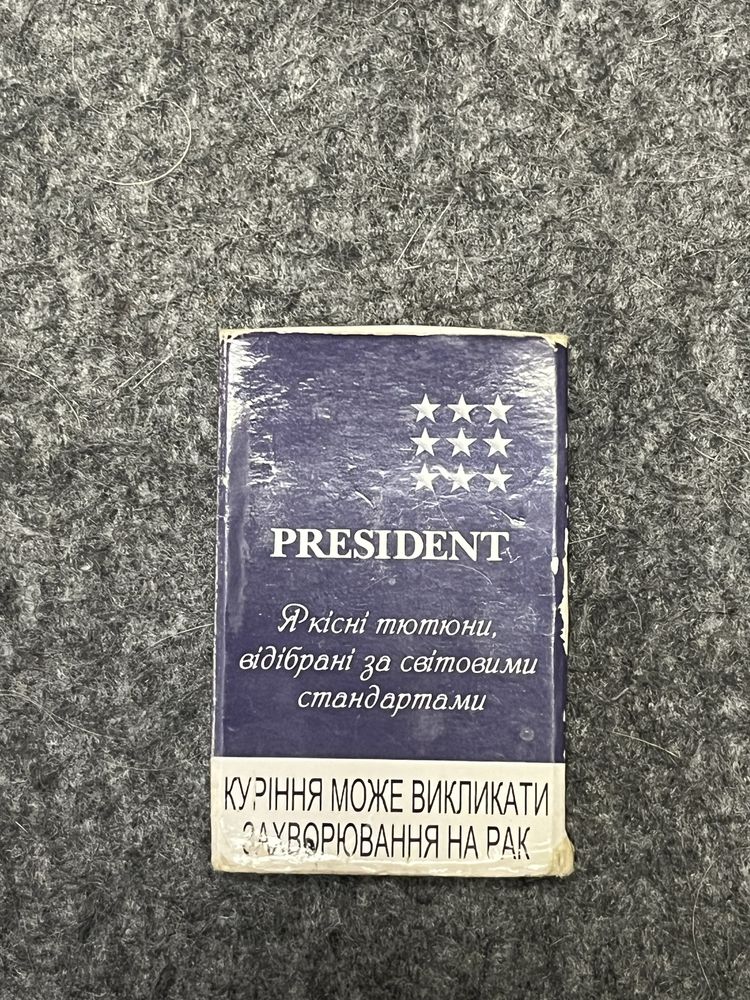 Сірники сувенірні President/Bond