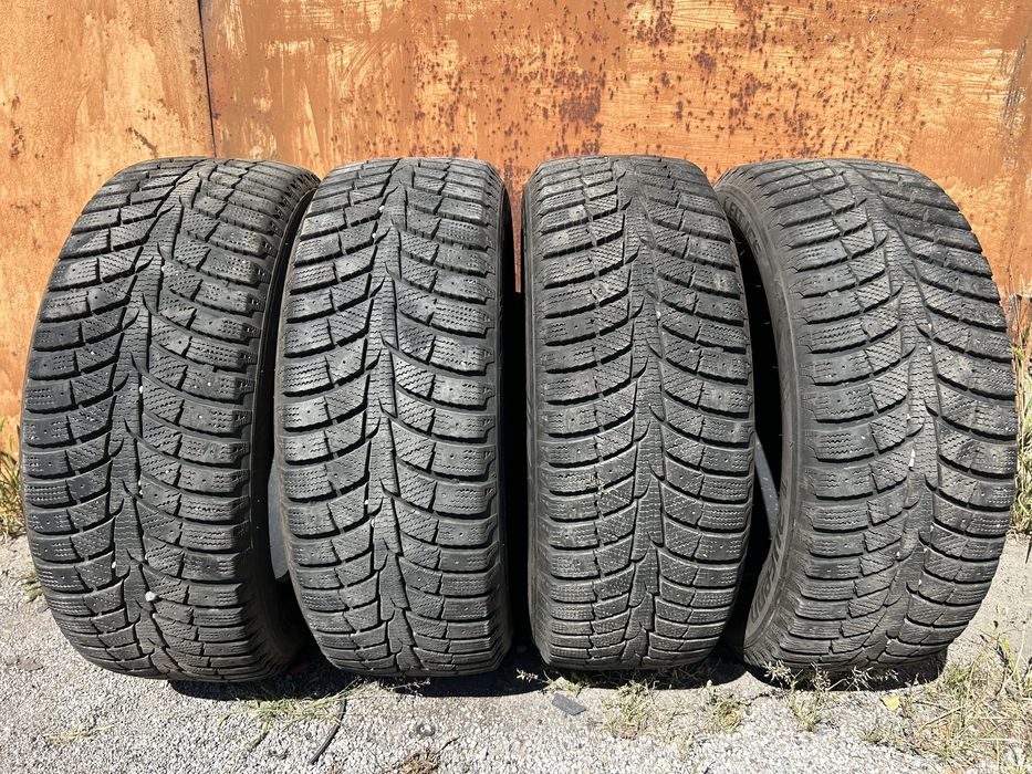 Зимові шини 205/55R16 Laufen (Угорщина)