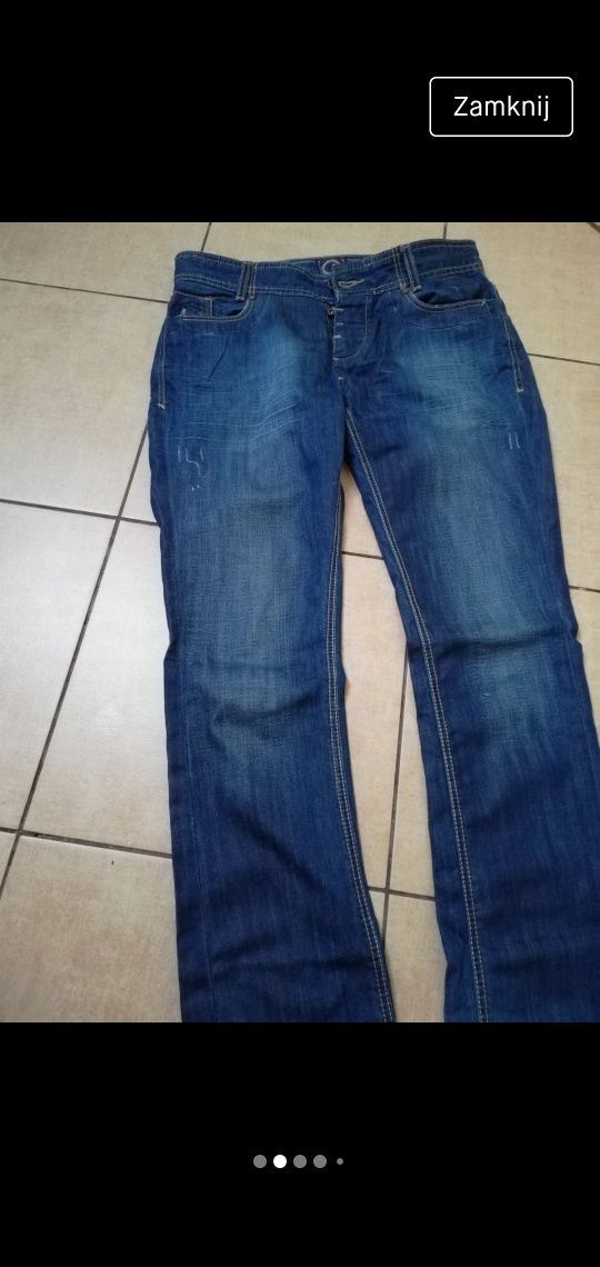 Spodnie jeansy Bershka