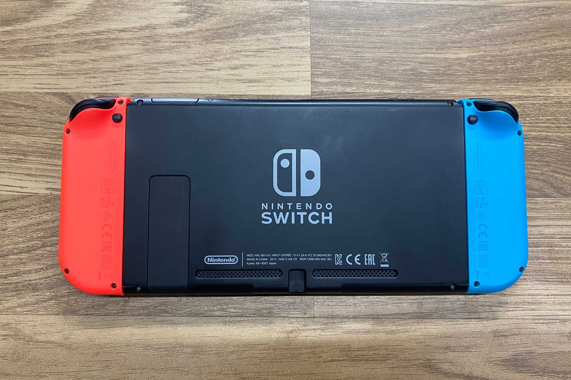 Nintendo Switch -Como nova,com acessórios originais e bolsa transporte