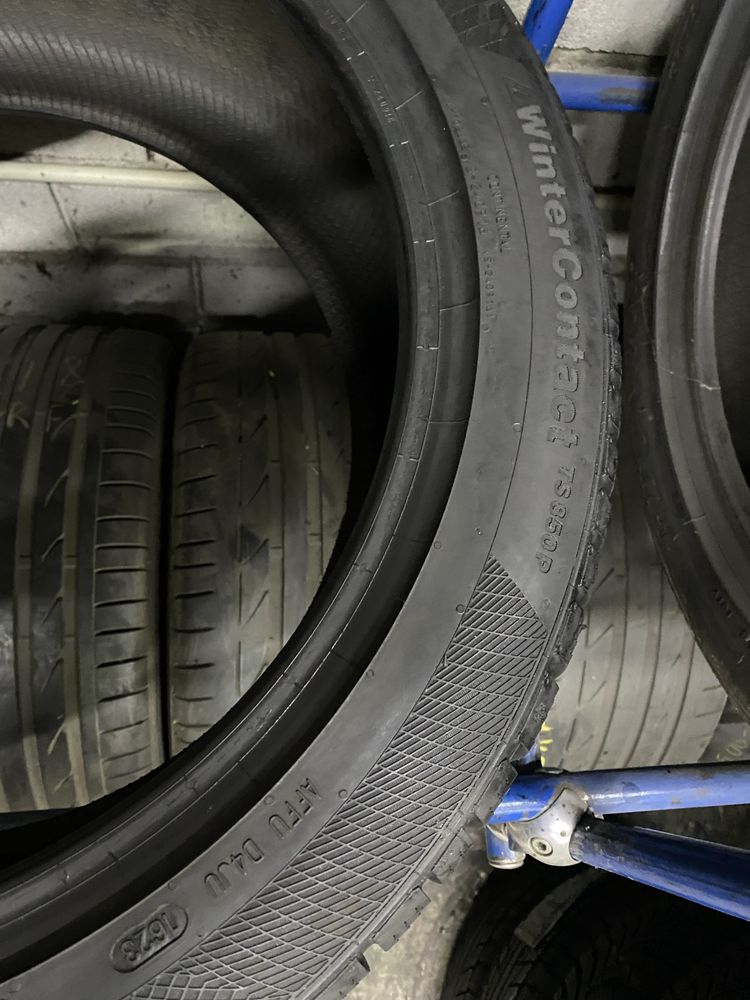 Зимові шини 235/45 R18 CONTINENTAL