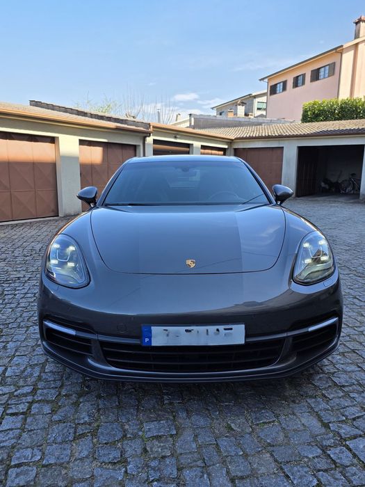 Porsche Panamera 4 S