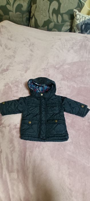 Куртка 6/9 місяців