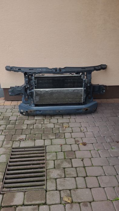 Intercooler volkswagen  T5 2010r