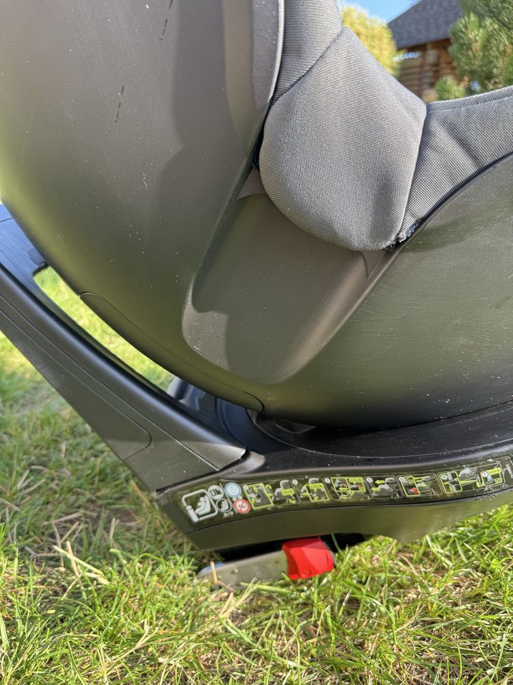 Britax romer dualfix m i-size