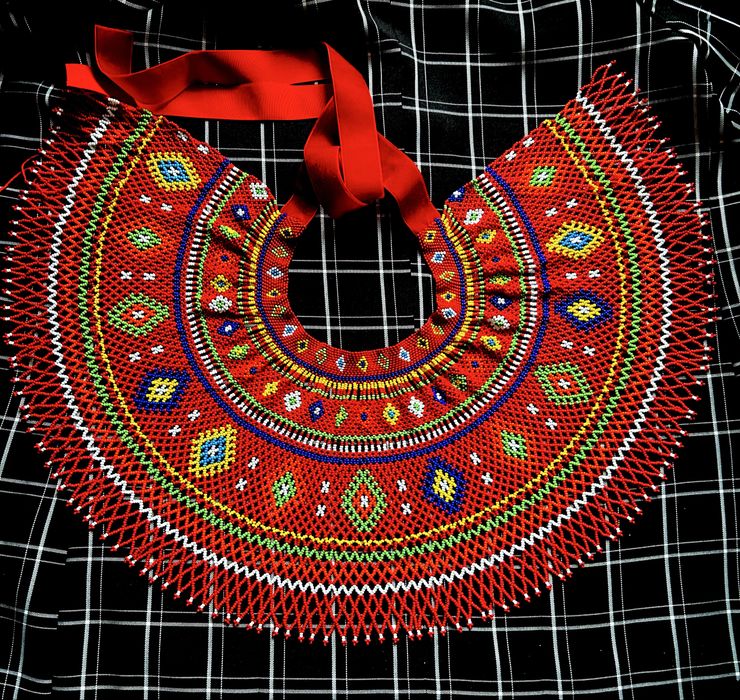 Криза, кольє, силянка, кривулька, виріб з бісеру, етно виріб