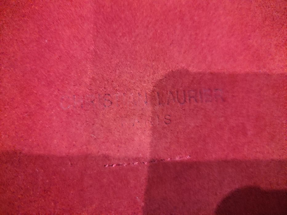 Mala Christian laurier