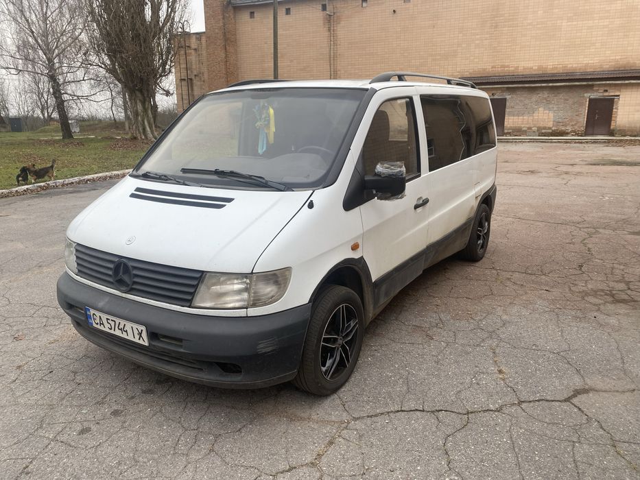 Мерседес Віто, надійний невибагливий автомобіль