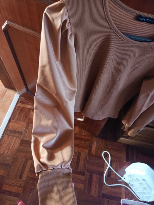 Camisola com mangas balão