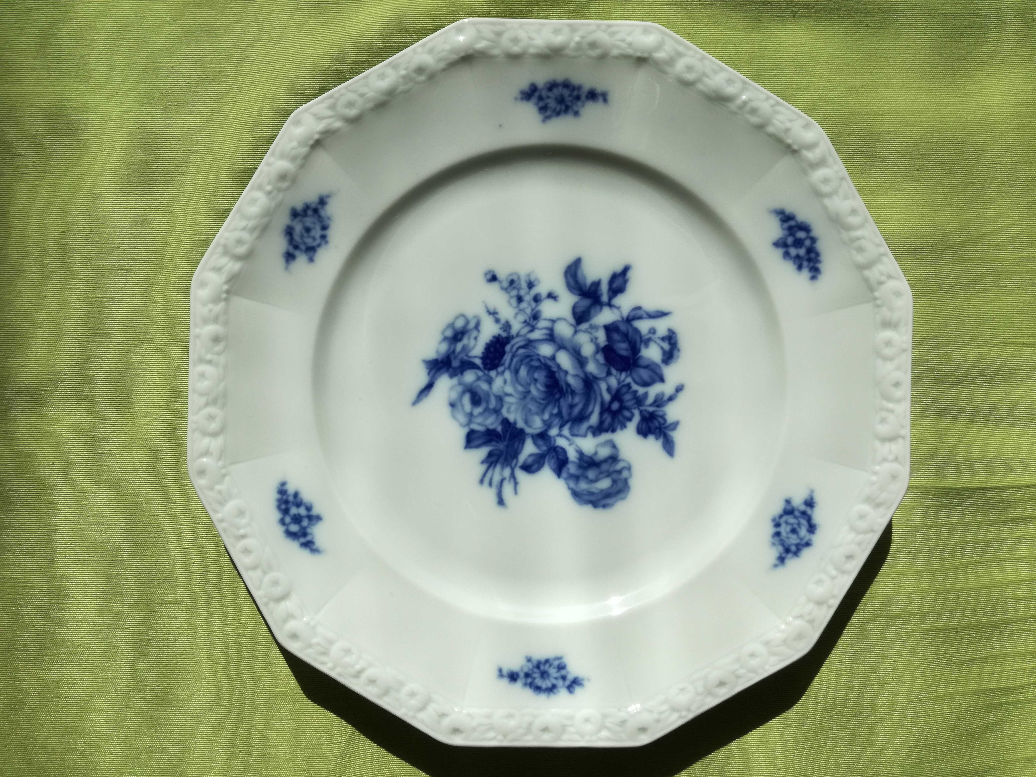 Rosenthal Maria blaue rose talerze płaskie