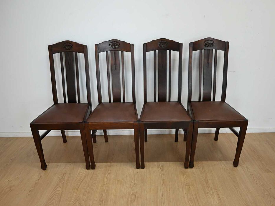 komplet czterech krzeseł 110704