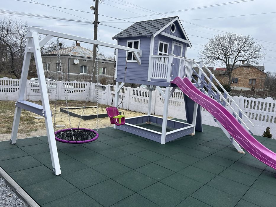 Дітям гірка гойдалки будиночок пісочниця скелелаз скеледром майданчик