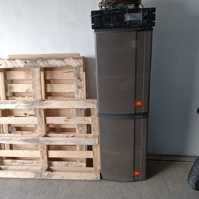 Colunas JBL M330