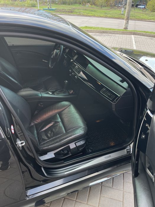 Продам BMW e60 3.0 m57