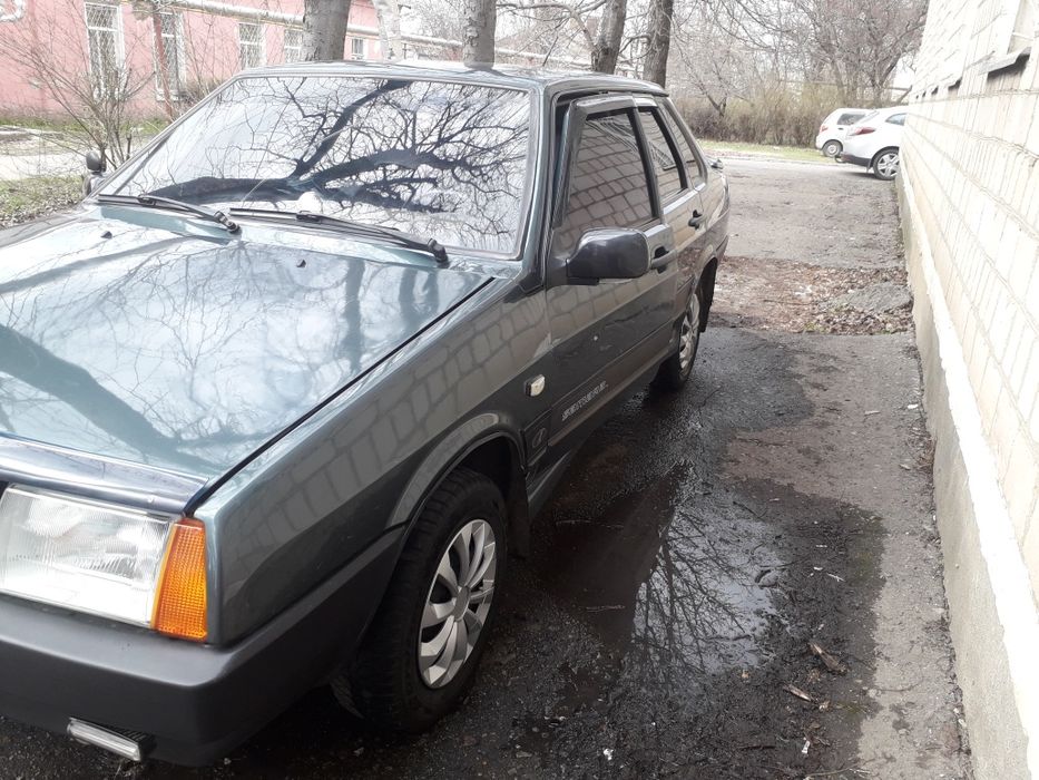 Автомобіль ВАЗ 21099