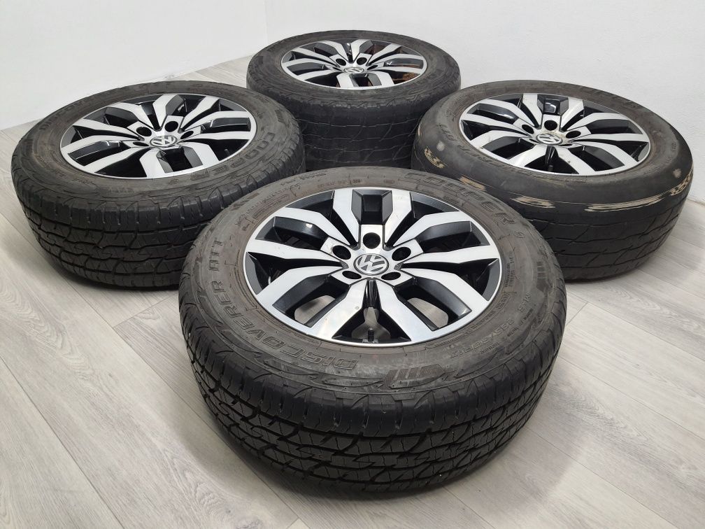 Диски р17 5/120 VW Amarok,Crafter,T5,T6,Touareg,Acura,Honda з гумою 23