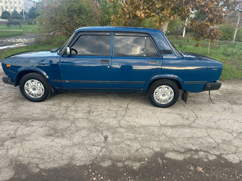 Автомобильбіль ВАЗ 2107