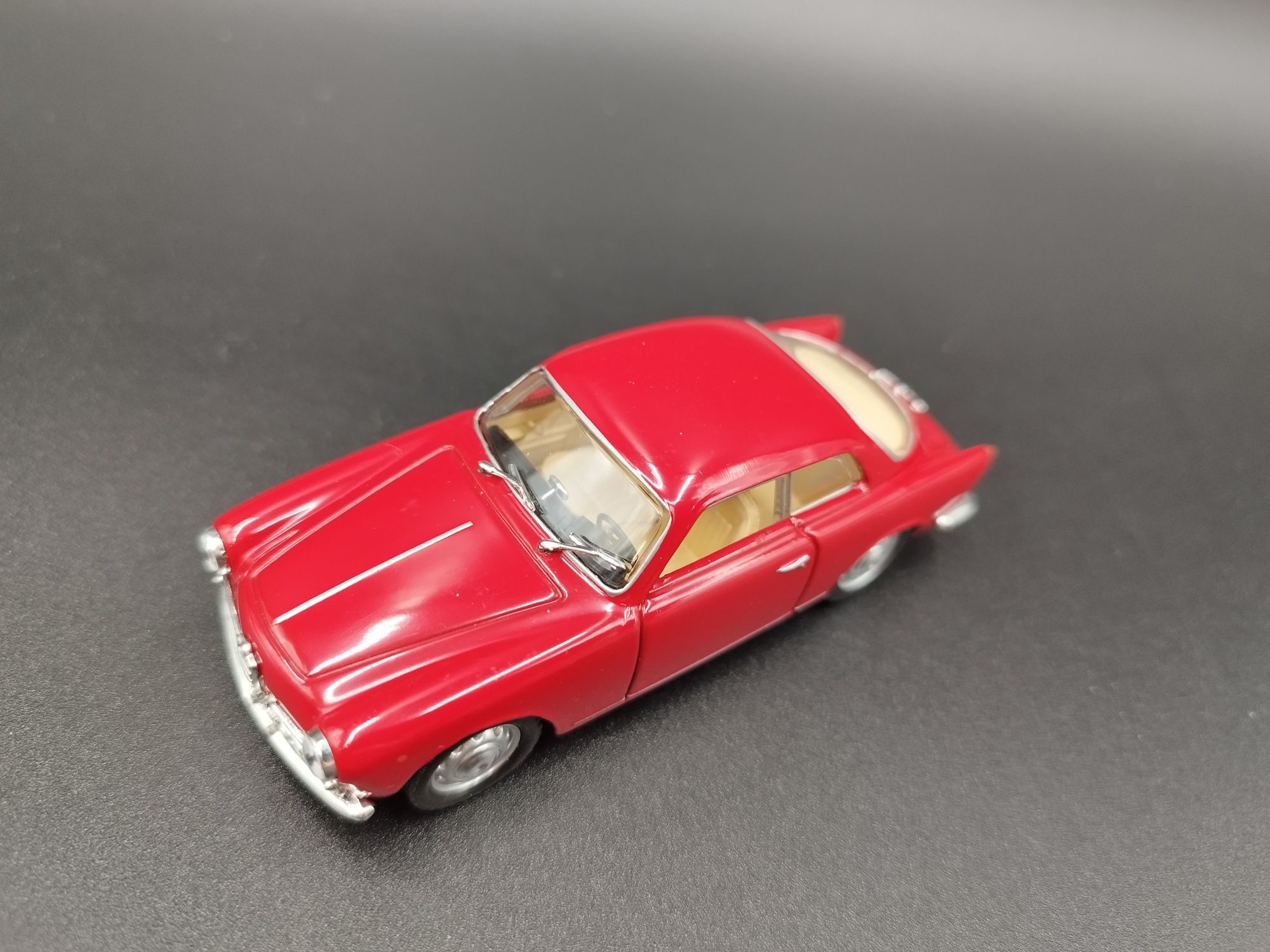 1:43 Solido 1957 Alfa Romeo Guilietta model nowy