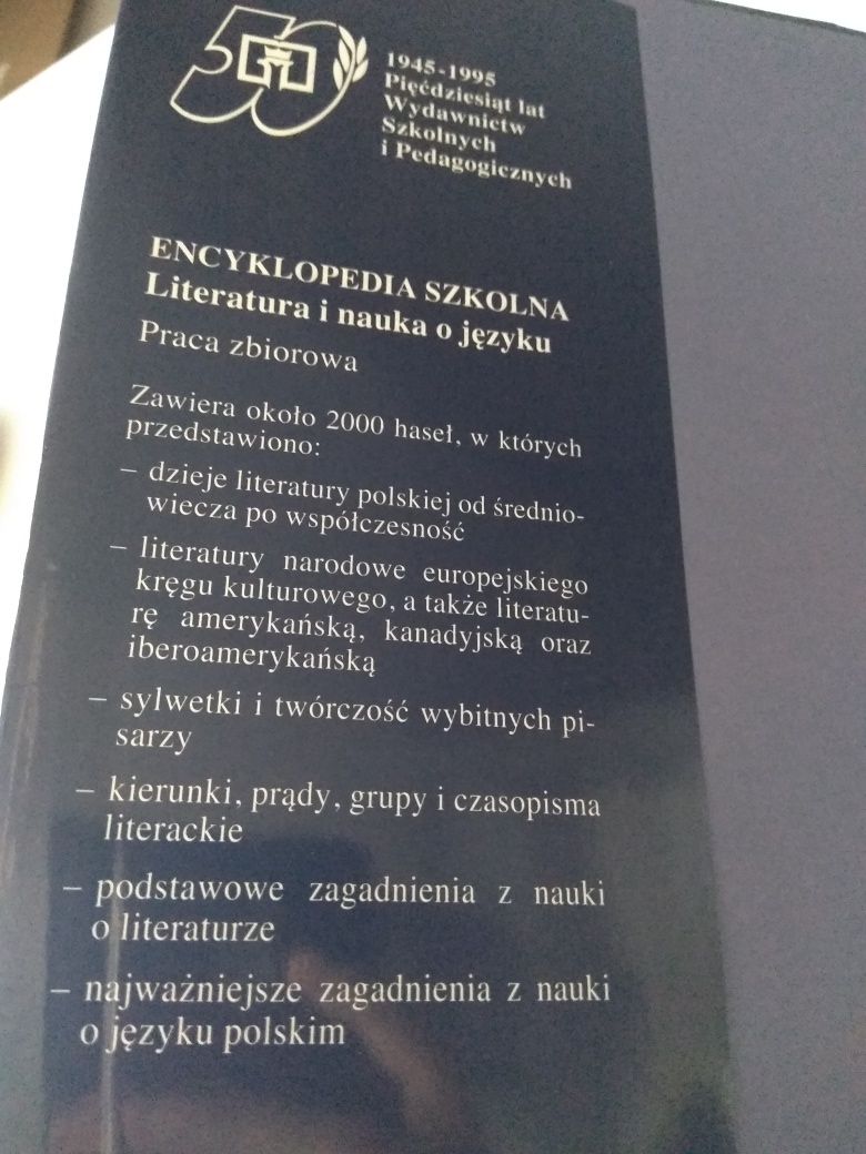 Encyklopedia szkolna Literatura i nauka o języku