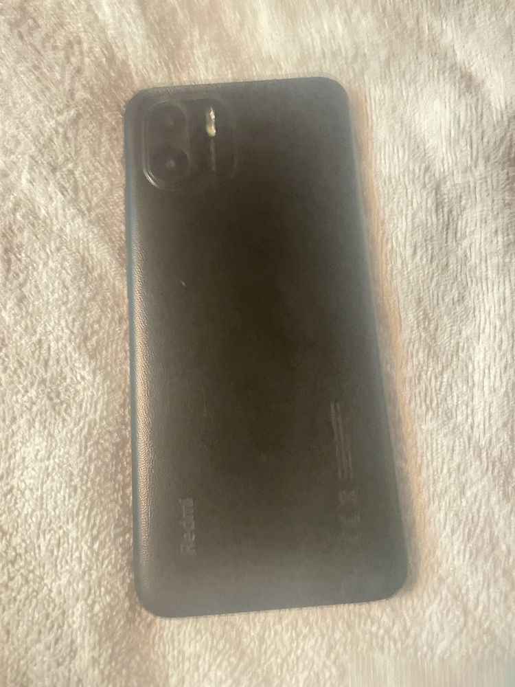 Redmi A1 ecrã partido mas a funcionar normalmente